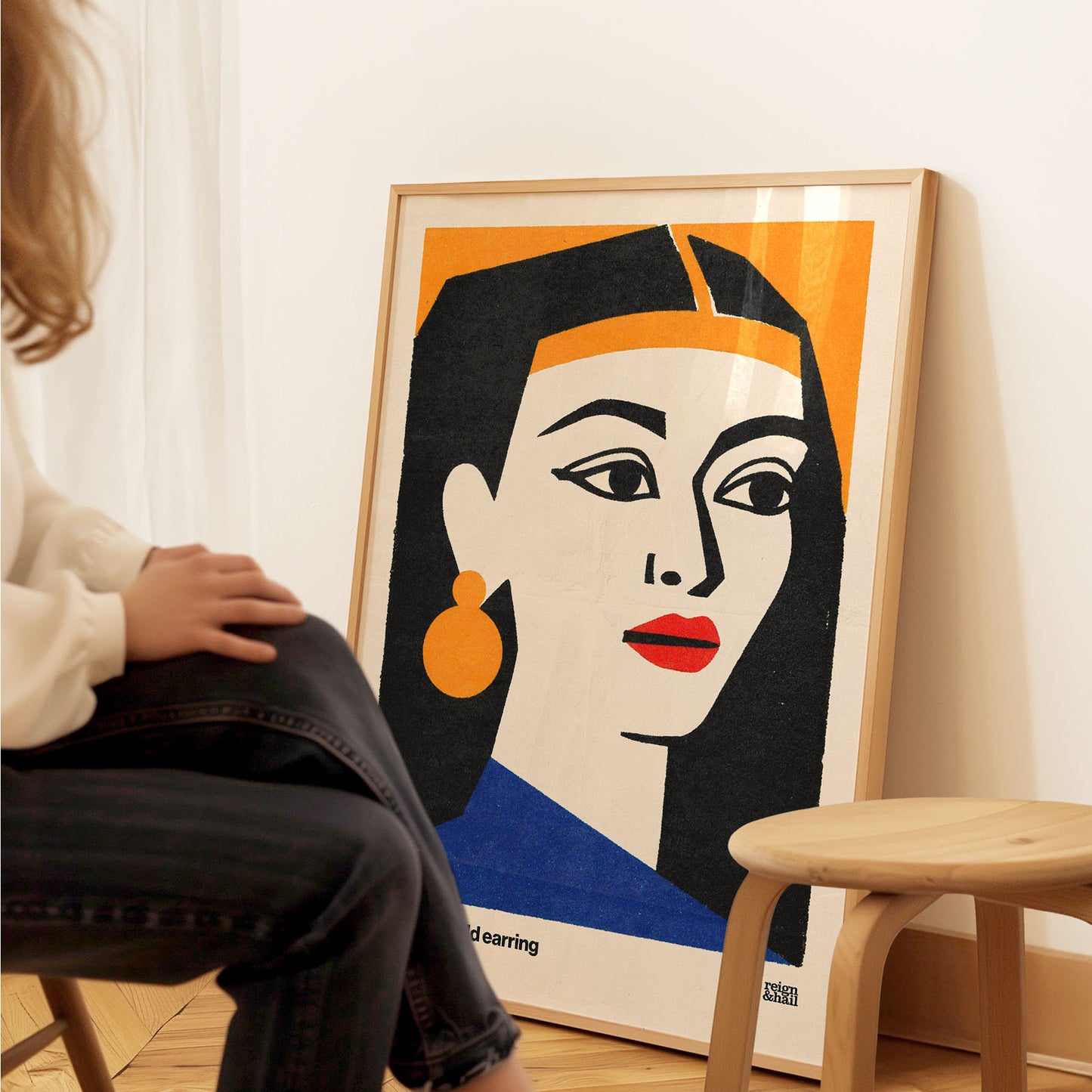 Girl with the Gold Earring