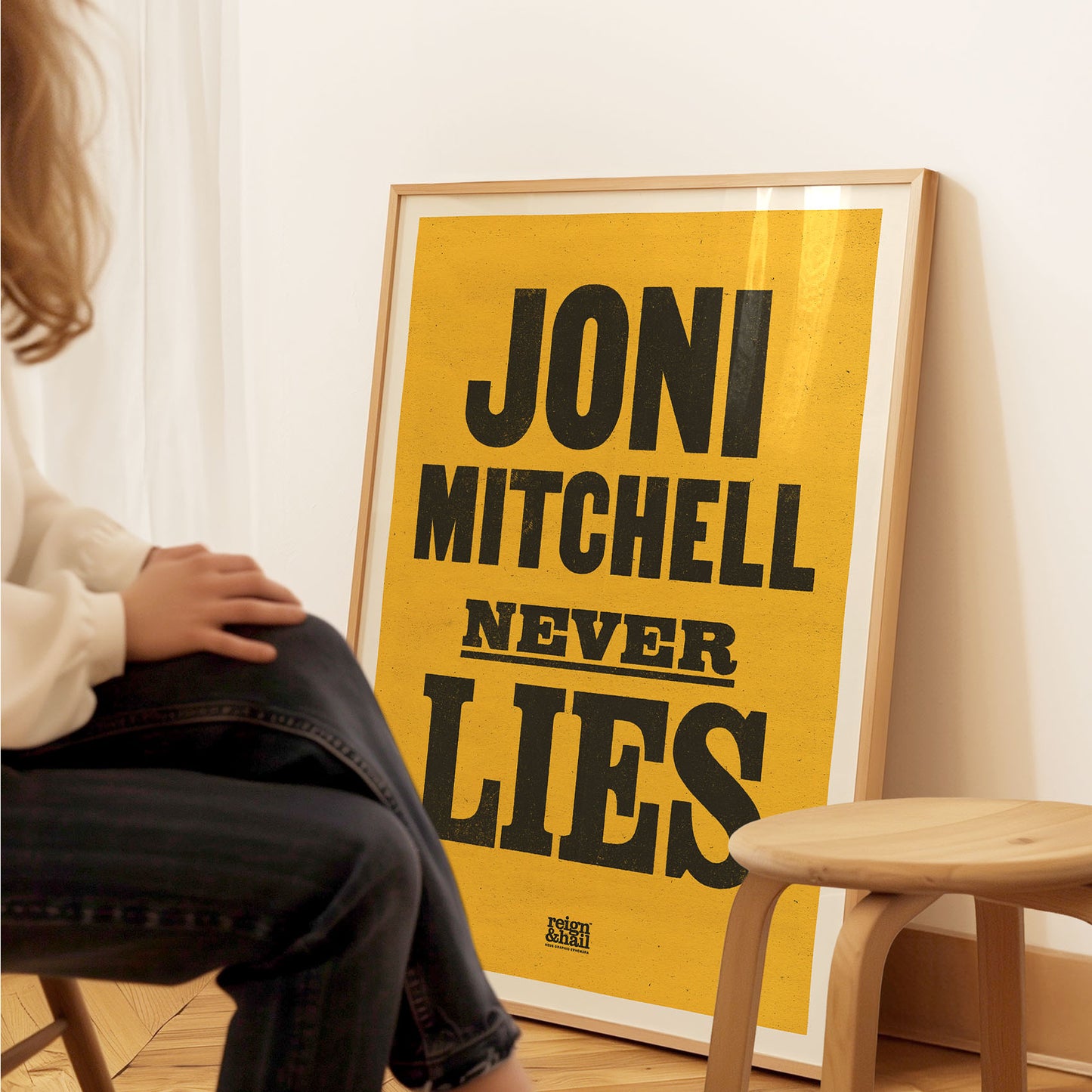 Joni Mitchell Never Lies